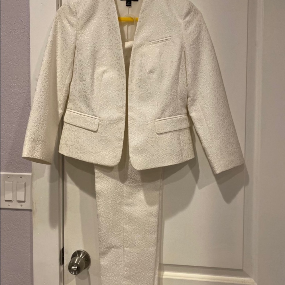 Ann Taylor White Suit